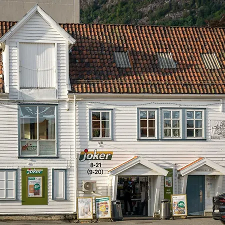 Modern Penthouse In Sandviken *